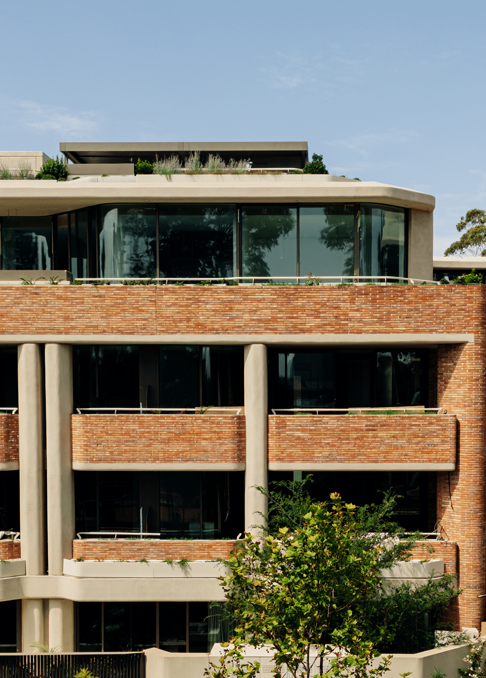 Facade Details Captured of Como Toorak